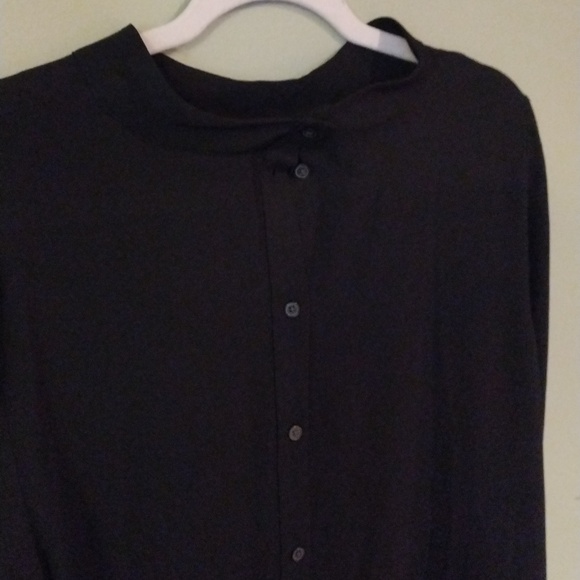 Ann Taylor Loft Long Sleeve Black Button down back M - Picture 1 of 5